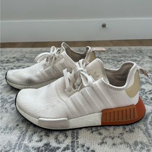Cream Adidas NMDs